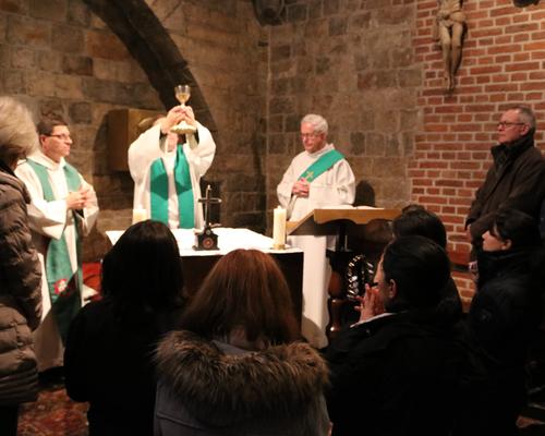 1701_Laudes Messe Adoration 20