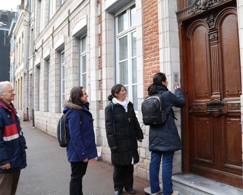 1701_Porte à porte 7