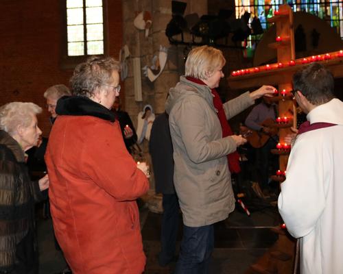 1702_Messe des familles en deuil 35