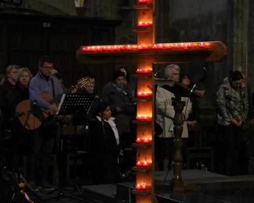 1702_Messe des familles en deuil 44
