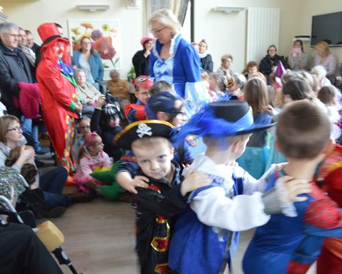 carnaval/maison de retraite  25