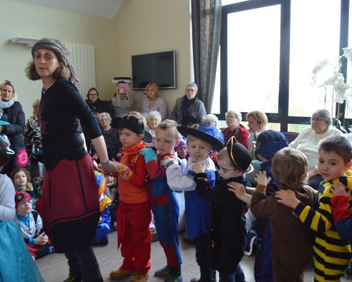 carnaval/maison de retraite  28