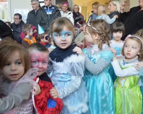 carnaval/maison de retraite  35