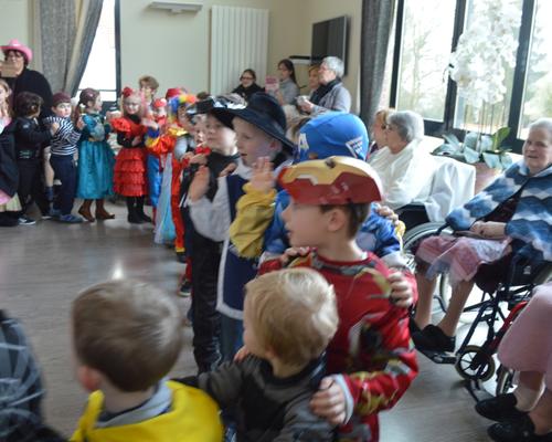 carnaval/maison de retraite  37