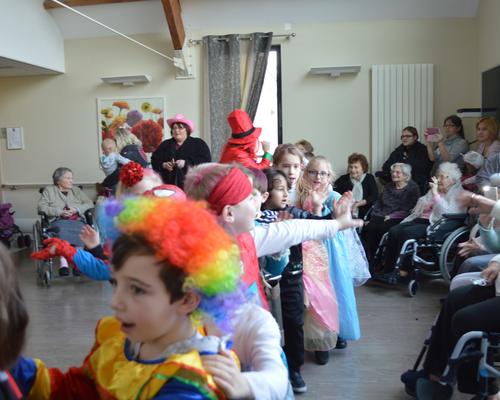carnaval/maison de retraite  38