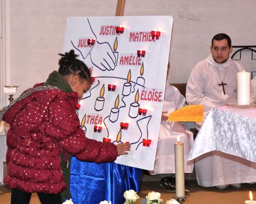 2017-02-05 - Messe familles - 1e#re communion SC -