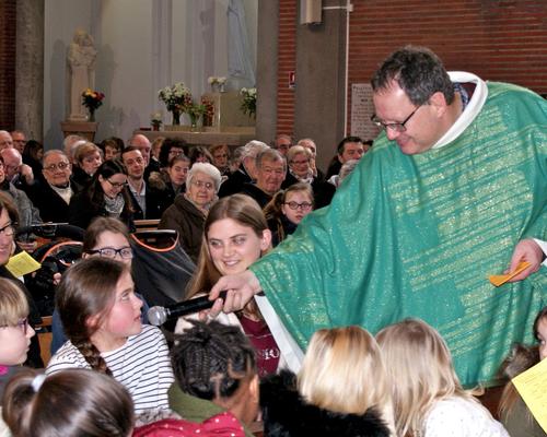 2017-02-05 - Messe familles - 1e#re communion SC -