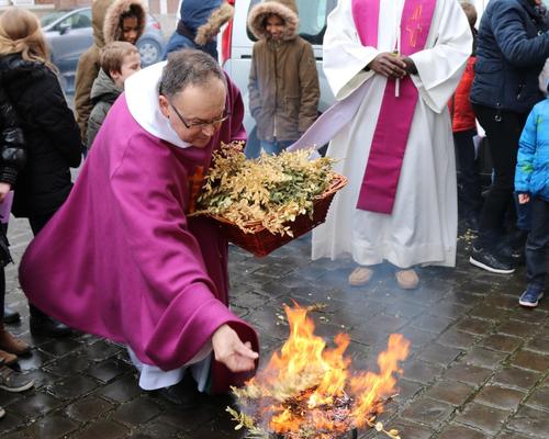 1703_Célébration des Cendres 13