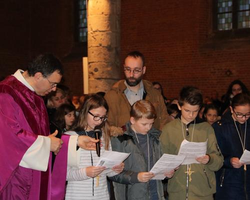 1703_Remise de la Croix 45