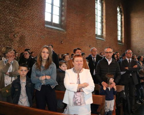 1704_1ères communions (Ecole St-Jean) 3