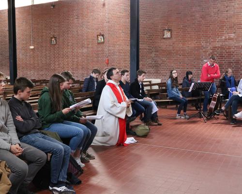 1704_St Jean Rameaux et Passion (Lycée) 21