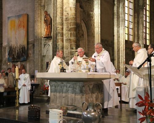 1704_Messe Chrismale 83