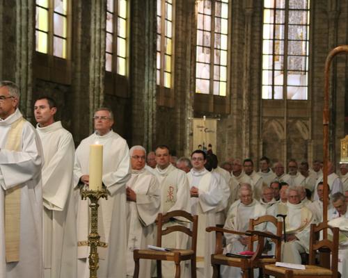 1704_Messe Chrismale 91