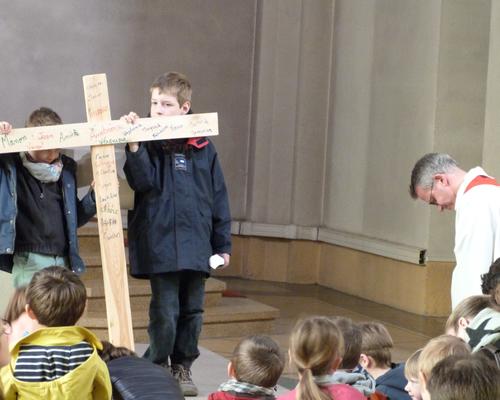 chemin de croix des enfants (22)