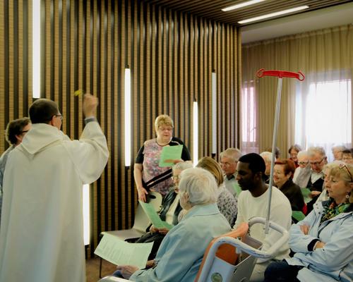 1704_Messe au CHD 18