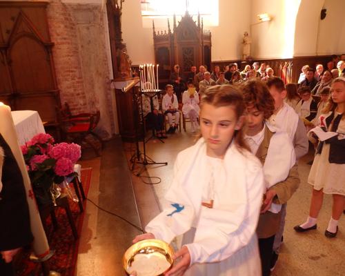communion (77)