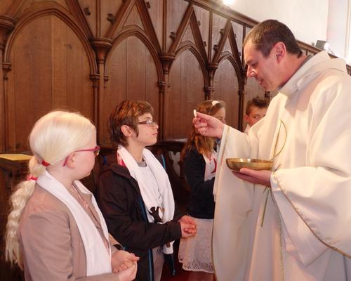 communion (121)