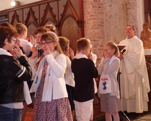 communion (152)