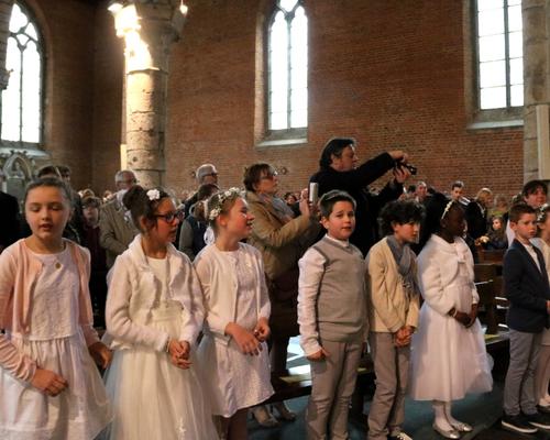 1705_1ères communions (Ecole de la Ste-Union) 7