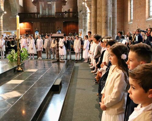 1705_1ères communions (Ecole de la Ste-Union) 21