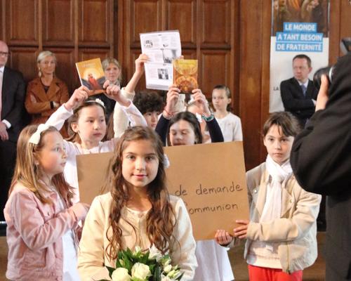 1705_1ères communions (Ecole de la Ste-Union) 49
