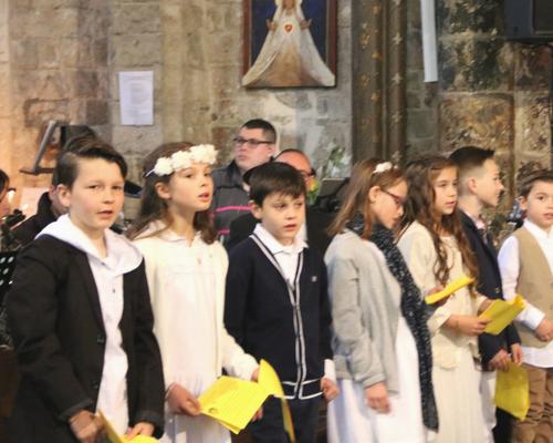 1705_1ères communions (Ecole de la Ste-Union) 58
