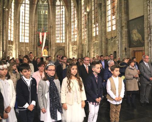 1705_1ères communions (Ecole de la Ste-Union) 80