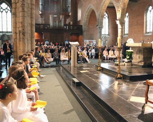 1705_1ères communions (Ecole de la Ste-Union) 91