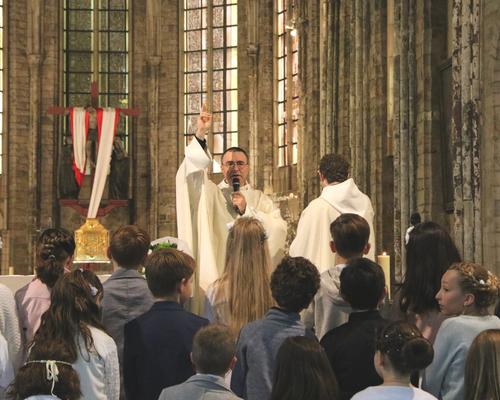 1705_1ères communions (Ecole de la Ste-Union) 97