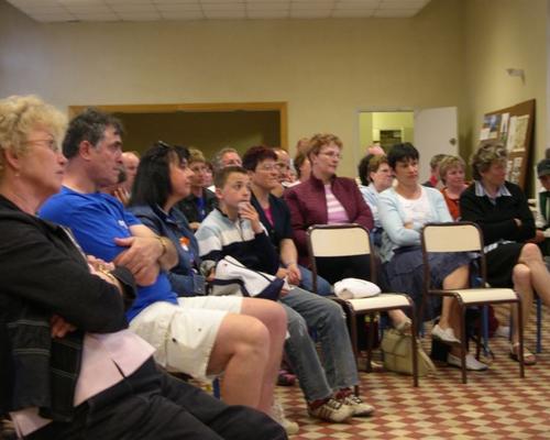 l'assemblée à Honnecourt