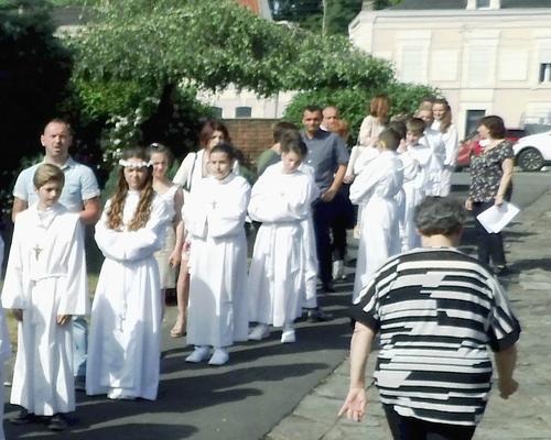 04 Juin 2017 Profession de Foi (8)