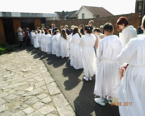 04 Juin 2017 Profession de Foi (20)