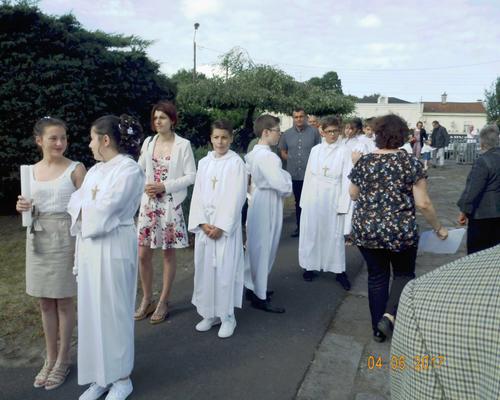 04 Juin 2017 Profession de Foi (23)