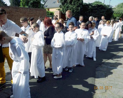 04 Juin 2017 Profession de Foi (36)