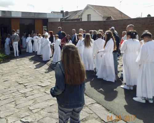 04 Juin 2017 Profession de Foi (51)