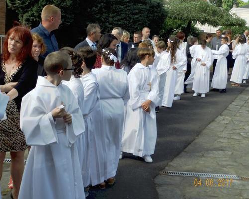 04 Juin 2017 Profession de Foi (55)