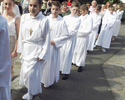 04 Juin 2017 Profession de Foi (92)