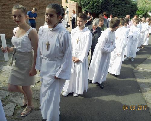 04 Juin 2017 Profession de Foi (94)