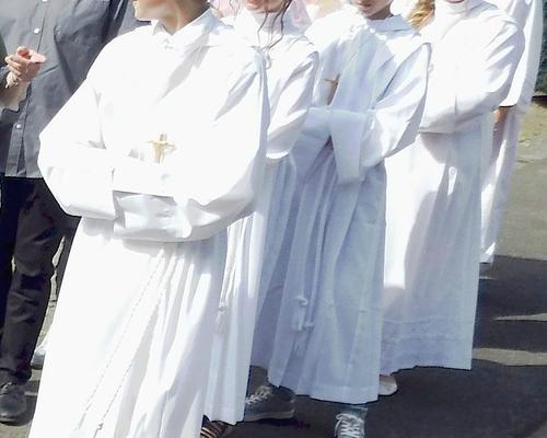 04 Juin 2017 Profession de Foi (95)