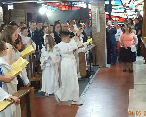 04 Juin 2017 Profession de Foi (141)