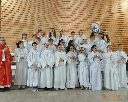 04 Juin 2017 Profession de Foi (267)