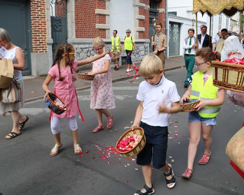 1706_Procession 17