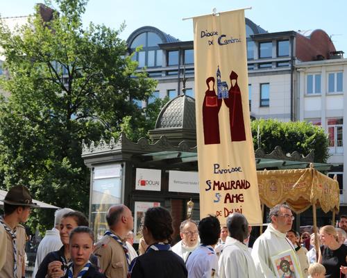 1706_Procession 40