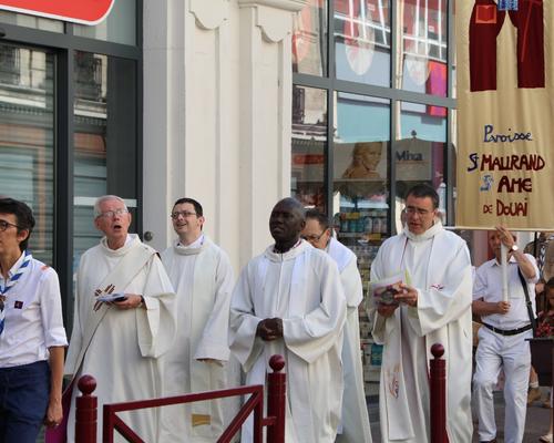 1706_Procession 43