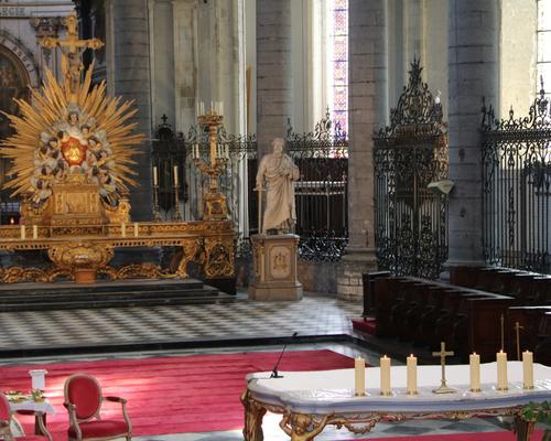 1706_Célébration de l'Eucharistie 1