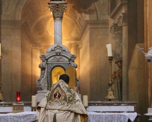 1706_Célébration de l'Eucharistie 7