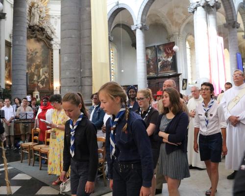 1706_Célébration de l'Eucharistie 18