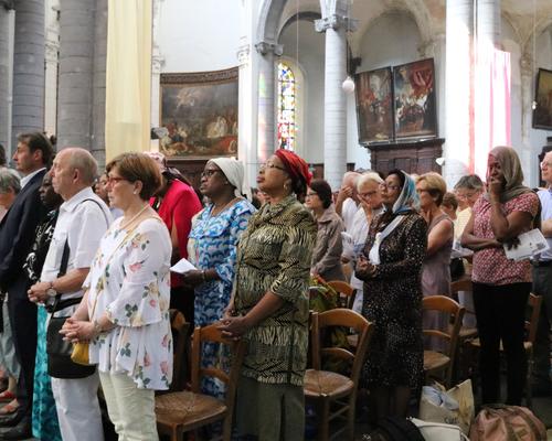 1706_Célébration de l'Eucharistie 22