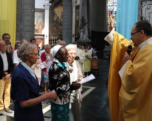 1706_Célébration de l'Eucharistie 52