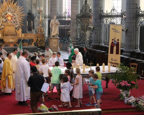 1706_Célébration de l'Eucharistie 56